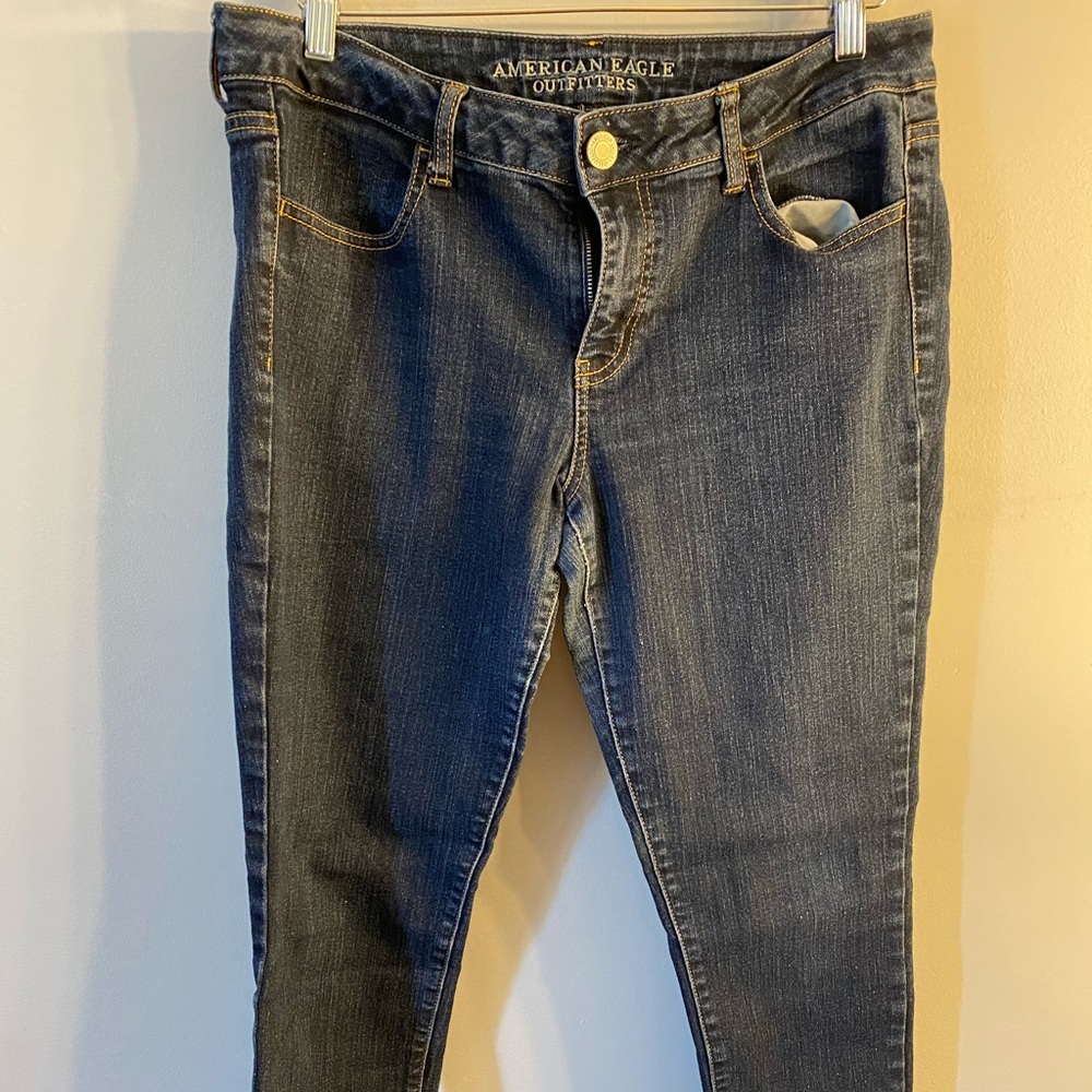 American eagle blue jeans